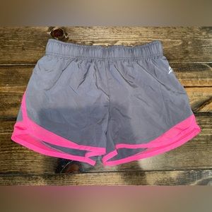 Energy zone jr shorts! Pink and gray!